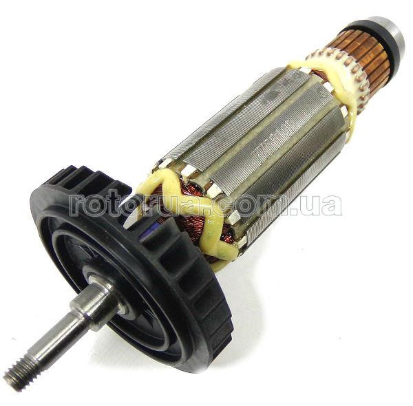 Якорь болгарки Makita 9554HN, 9554NB, 9555HN, 9555NB Оригинальная запчасть Makita. Для моделей: болгарка Makita 9554HN; 9554NB; 9555HN; 9555NB. Параметры: Мощность 710 Вт/ Длина (габарит) 153 мм/ Диаметр шихтованого каркаса 31,5 мм/ Длина каркаса 45 мм/ Диаметр коллектора 21,5 мм/ Посадка переднего подшипника 9 мм/ Посадка заднего подшипника 7 мм/ Посадка под малую шестерню 6 мм/ Резьба на валу М6/ Расстояние между посадками подшипников 118 мм.