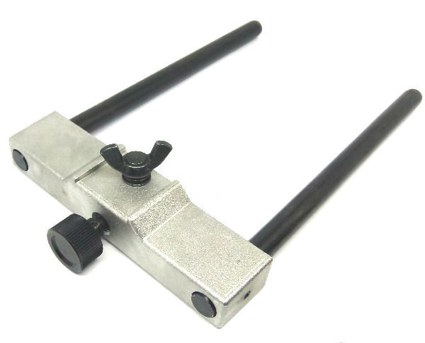 Держатель направляющей фрезера Makita 3612C — rotorua.com.ua