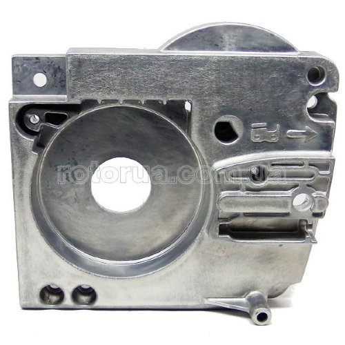 Корпус подшипника пилы Makita UC3530A, UC4030A фото 1 — rotorua.com.ua